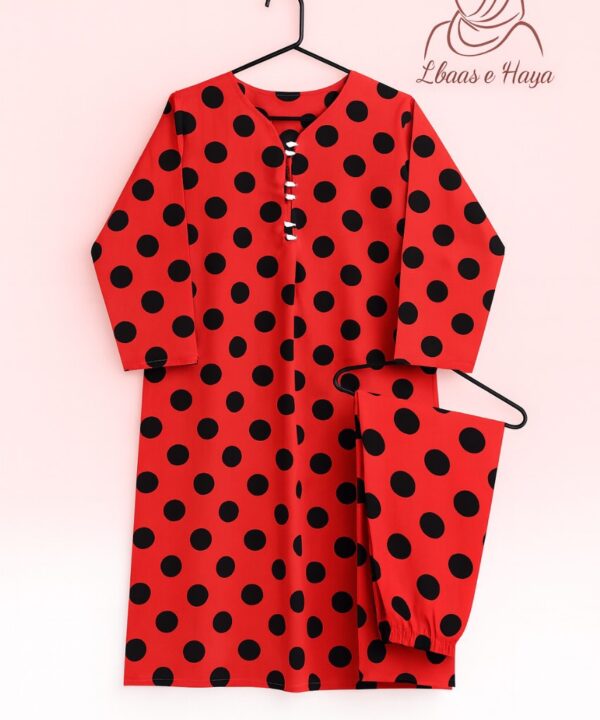 Playful Polka – Comfort Meets Style in Lilan